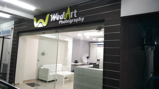 WedArt photography, Vignesh plazha,1st floor,shop no2, Thillai Nagar, Tiruchirappalli, Tamil Nadu 620018, India, Fashion_Photographer, state TN