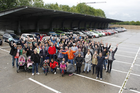 Gruppenbild am Panzerunterstand am Sauerlandpark Bild Alexander Koch (tuningmitstil.de)