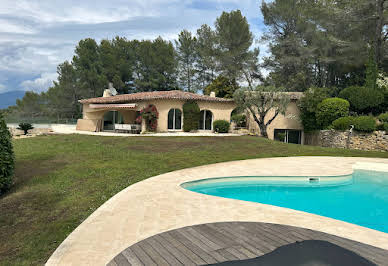 House with pool and terrace 2