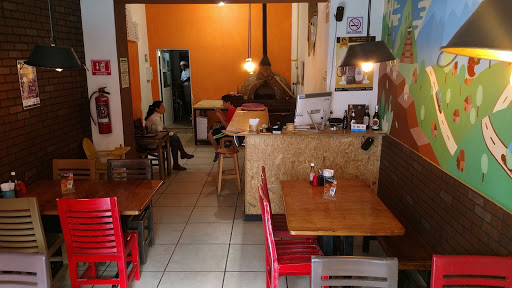 Pizzeria artesanal mestizza, Av. Miguel Alemán 506, Barrio de Sta Maria Xixitla, 72760 Cholula de Rivadabia, Pue., México, Restaurante alemán | PUE