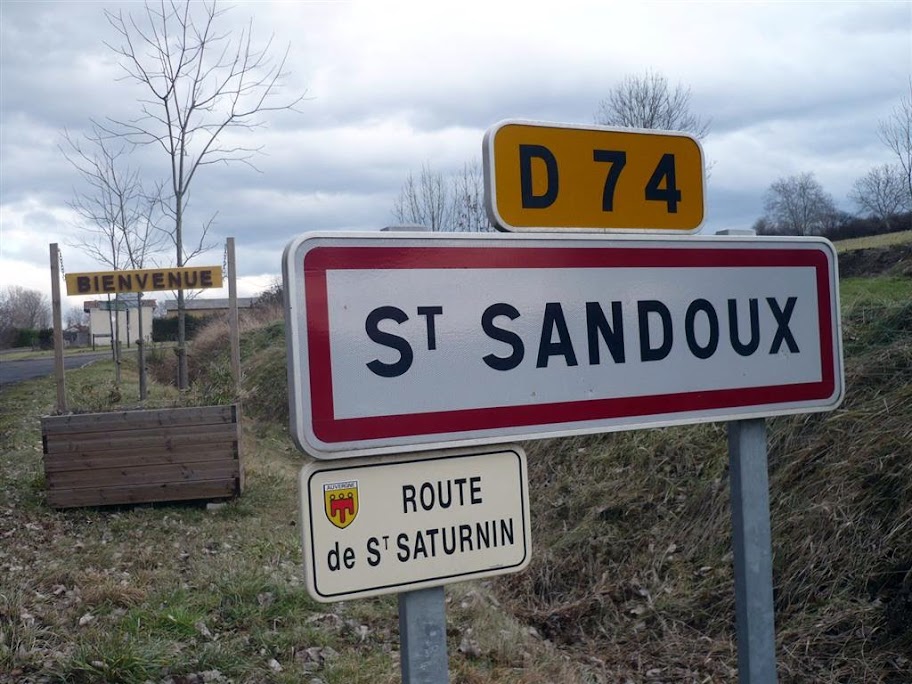 http://lh3.googleusercontent.com/-pNYzlVaECjQ/TSlx_kSvpAI/AAAAAAAADmI/FuYAWSLaYy8/s912/St%2520Sandoux.JPG