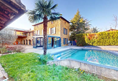 Property with pool 1