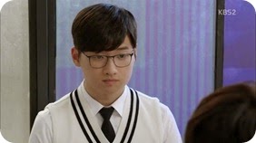 School 2015 E09 0667