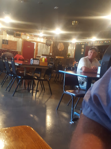 Pub «Lucky Pig Pub & Grill», reviews and photos, 113 W Walnut St, Ogden, IA 50212, USA