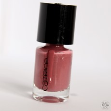 Catrice-Nagellack-think-in-dusky-pink-1