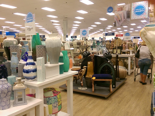 Department Store «Marshalls & HomeGoods», reviews and photos, 20515 Biscayne Blvd, Aventura, FL 33180, USA