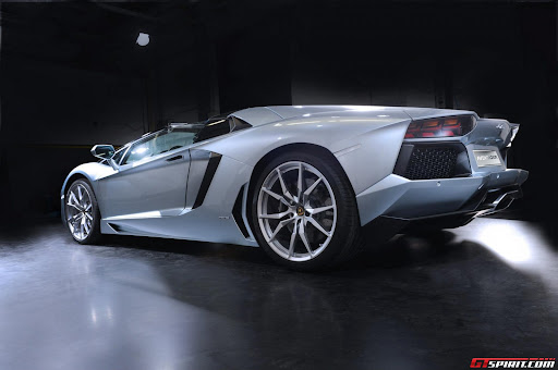 2013 Lamborghini Aventador LP700-4 Roadster