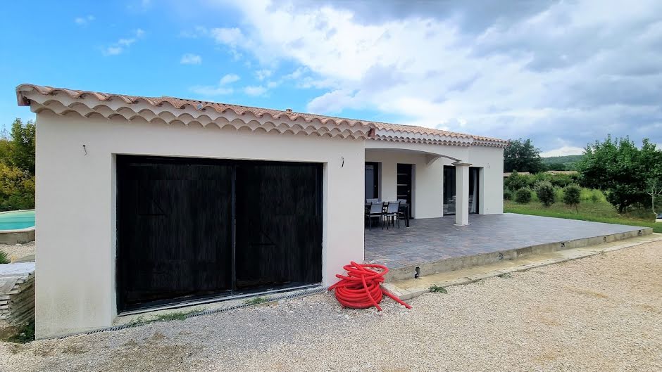 Vente maison 4 pièces 131 m² à Entrechaux (84340), 455 000 €