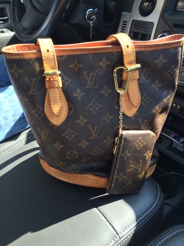 My first Louis Vuitton neverfull bag was a fake i bought on canal stre