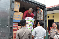 Wujud Kepedulian, Polres Bulukumba Kirim Bantuan Ke Lokasi Bencana Banjir 