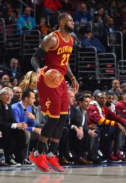 LBJ Displays His Strong OSU Bond with Special LeBron 13 Low PE