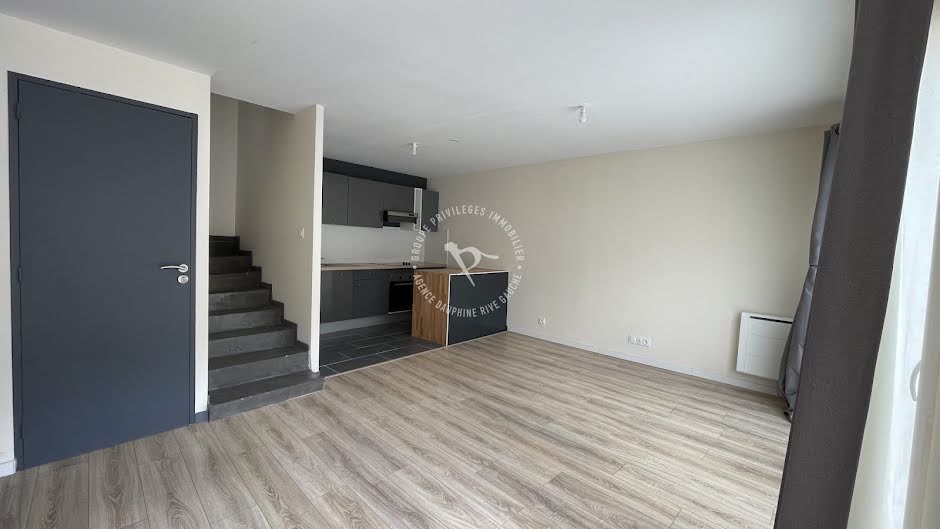 Location  maison 3 pièces 66 m² à Nantes (44000), 1 250 €