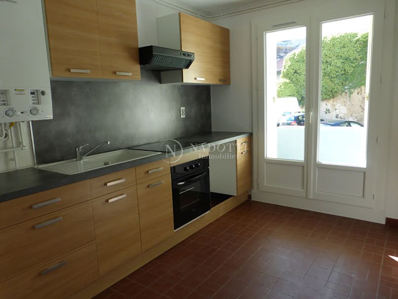 Vente appartement 3 pièces 69 m² à Cavaillon (84300), 124 000 €