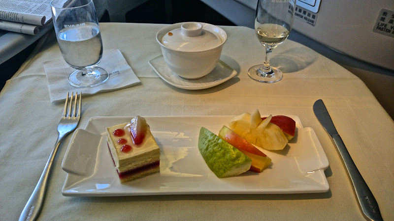 DSC 0814 - REVIEW - EVA Air: Royal Laurel Business Class - Taipei to Bangkok (B77W)