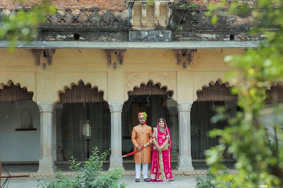 Fotografer pernikahan Dilip Tailor (9799). Foto tanggal 2 Agustus 2022