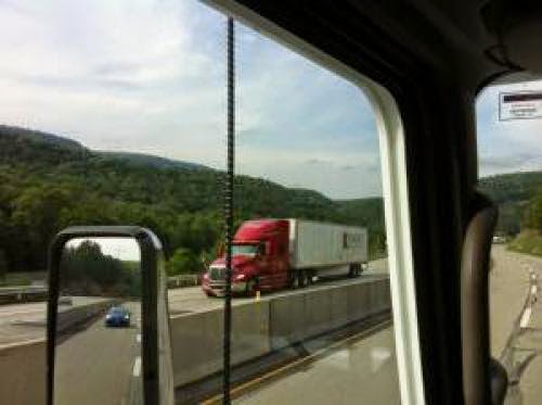 6 17 Pa Trucker Photographs Daytime Ufo Hears Cb Chatter Too Mufon Reports