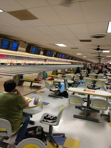 Bowling Alley «Beaver-Vu Bowling», reviews and photos, 1238 N Fairfield Rd, Beavercreek, OH 45432, USA