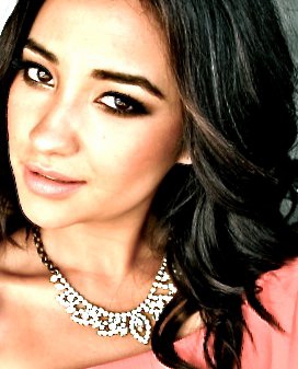 Shay Mitchell Dp Profile Pics