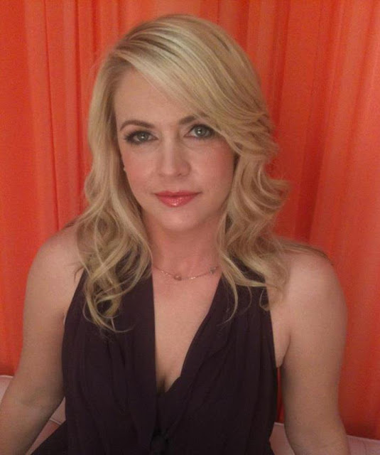 Melissa Joan Hart Dp Profile Pics