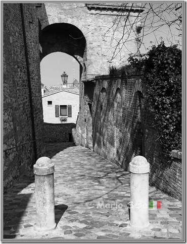 SA_CEL_BORGO_18BW