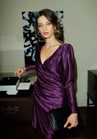 Angela Sarafyan Profile Dp Pics