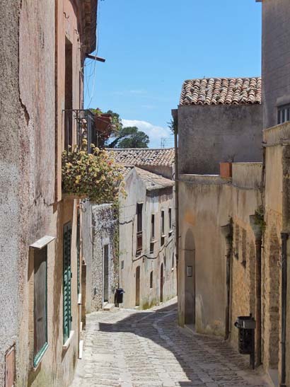 Mittelalterliche Gasse in Erice