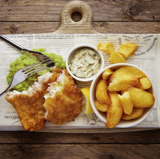 Hake-inn Fish & Chip Shop logo