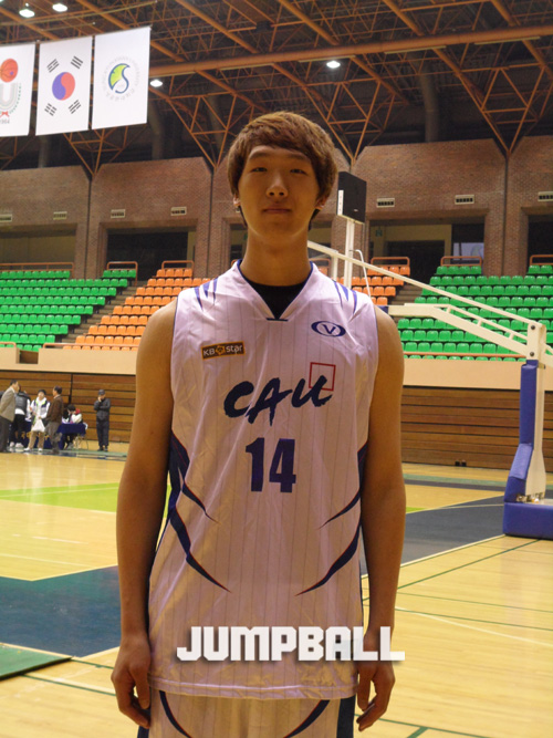 파일:/news/201104/01/jumpball/20110401001604566.jpg