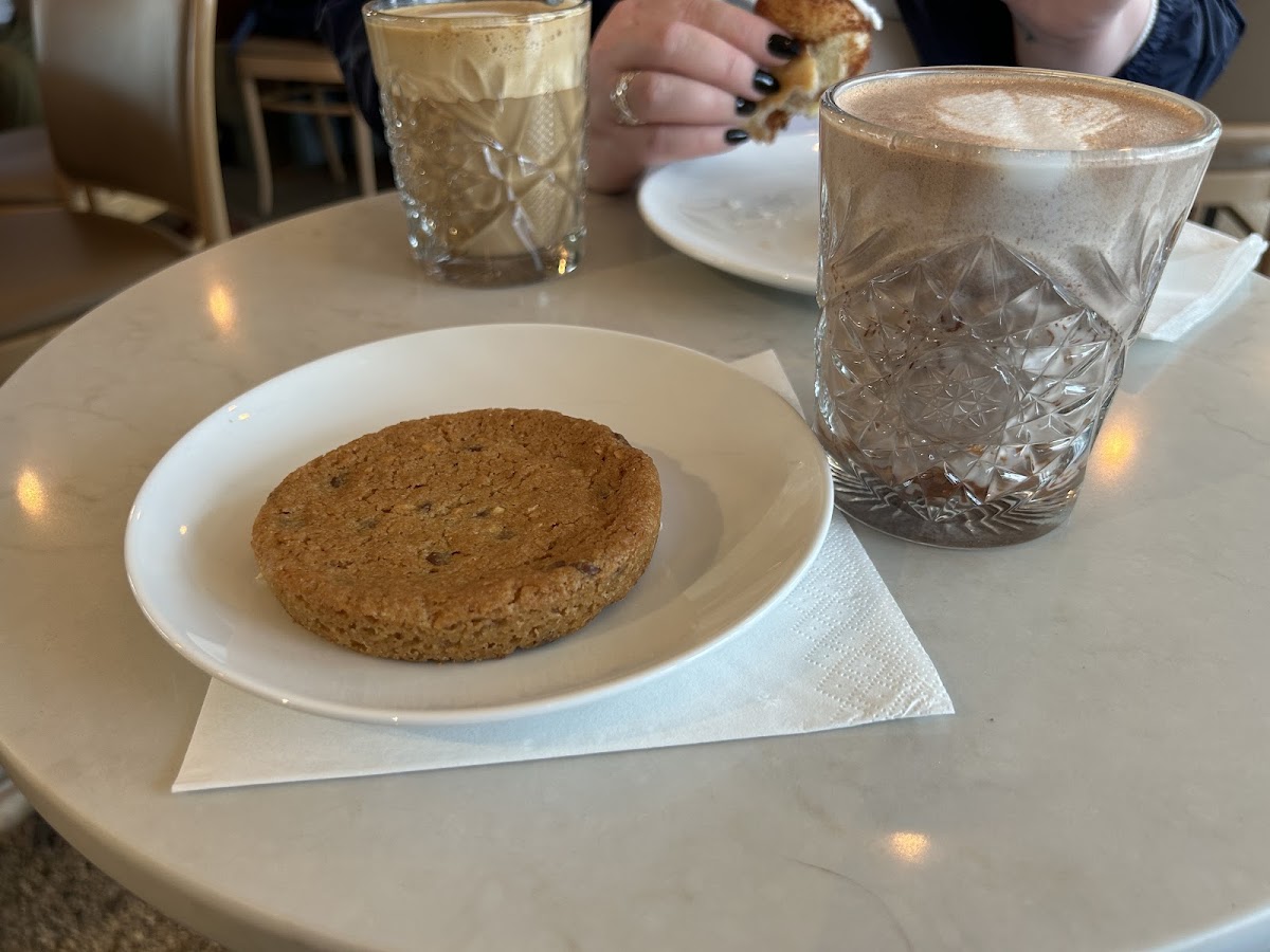 GF Chocolate chip cookie