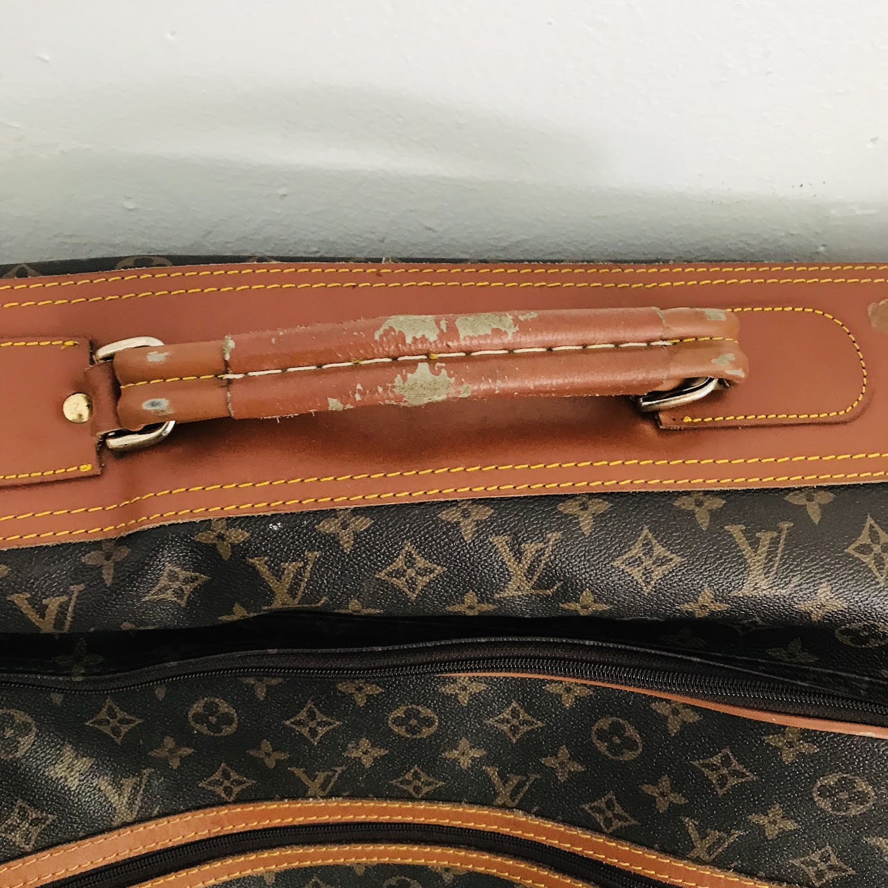 Louis Vuitton - Garment Vintage Monogram Canvas Travel Bag