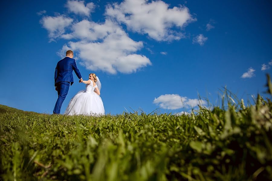 Fotógrafo de casamento Olga Kozlova (kozolchik). Foto de 13 de julho 2017