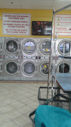 Laundromat «Laundry Fresh Laundromat», reviews and photos, 444 Central Ave, Newark, NJ 07107, USA