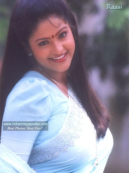 Hot Elements Actress Raasi Mantra Photo