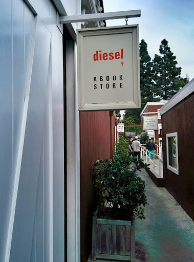 Book Store «Diesel, A Bookstore», reviews and photos, 225 26th St, Santa Monica, CA 90402, USA