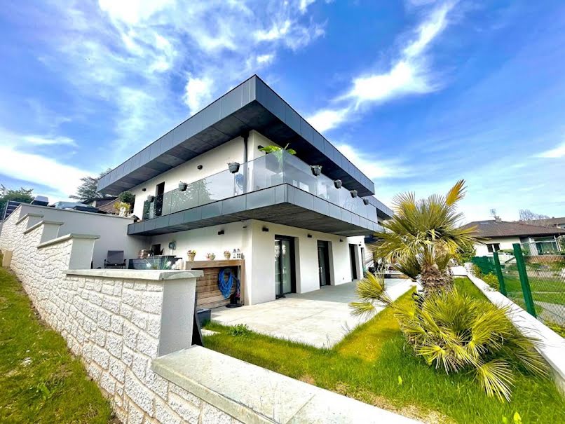 Vente maison 4 pièces 150.2 m² à Thonon-les-Bains (74200), 730 000 €