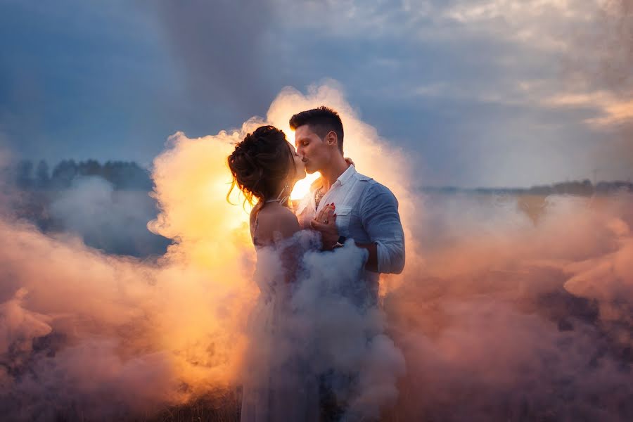 Fotografo di matrimoni Tatyana Kalishok (midnight). Foto del 4 agosto 2017