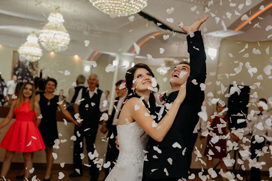 Fotógrafo de bodas Mariusz Wrona (mariuszwrona). Foto del 24 de enero 2022