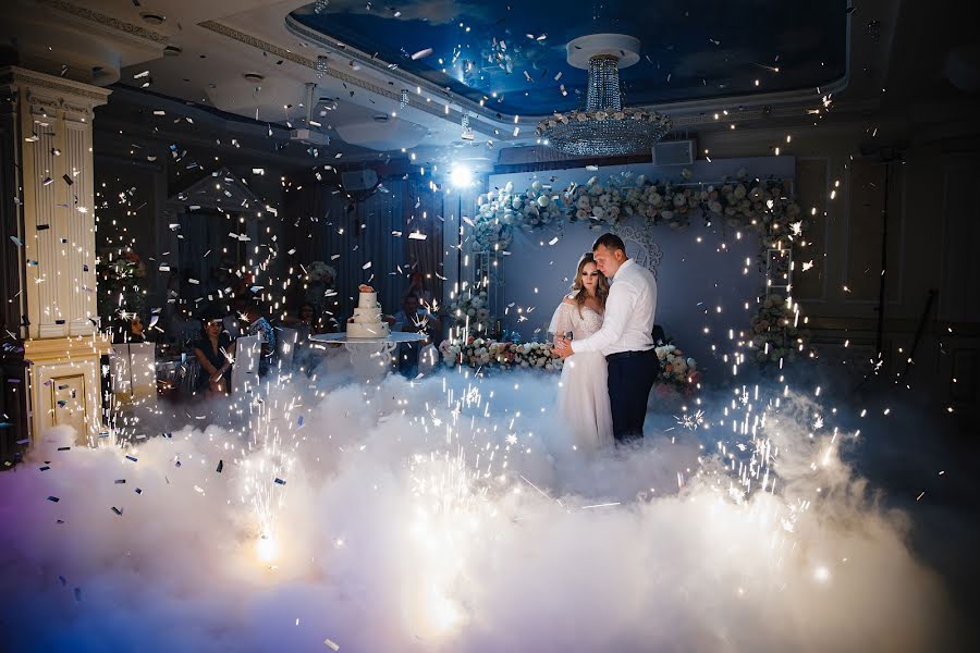 Wedding photographer Yuliya Dubovickaya (dubov1987). Photo of 11 January 2021