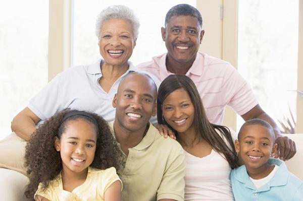 파일:external/www.eurweb.com/african-american-family.jpg