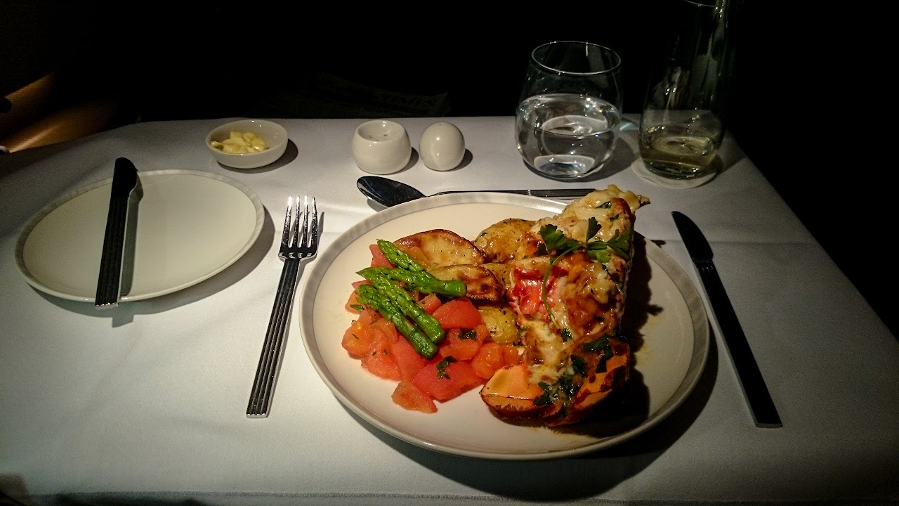 LHR SIN 45 - REVIEW - Singapore Airlines : Business Class - London to Singapore (B77WN)