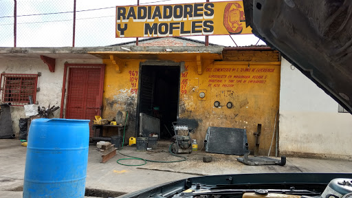 Radiadores y Mofles Crisar, Del Cementerio 5, Barrio de Fatima, 29264 San Cristóbal de las Casas, Chis., México, Taller de reparación de automóviles | CHIS