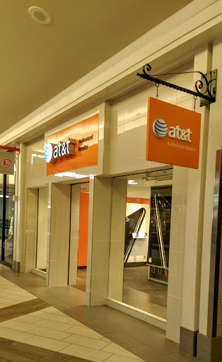 Cell Phone Store «AT&T Authorized Retailer», reviews and photos, 1000 Cumberland Mall, Atlanta, GA 30339, USA