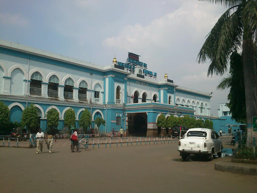 Asansol Station Taxi Stand, Drysdale Rd, Munshi Bazar, Asansol, West Bengal 713301, India, Taxi_Service, state WB