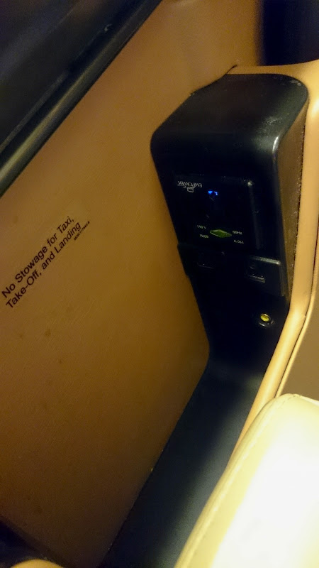 PVG%252520SIN 29 - REVIEW - Singapore Airlines : First Class - Shanghai to Singapore (B77W)