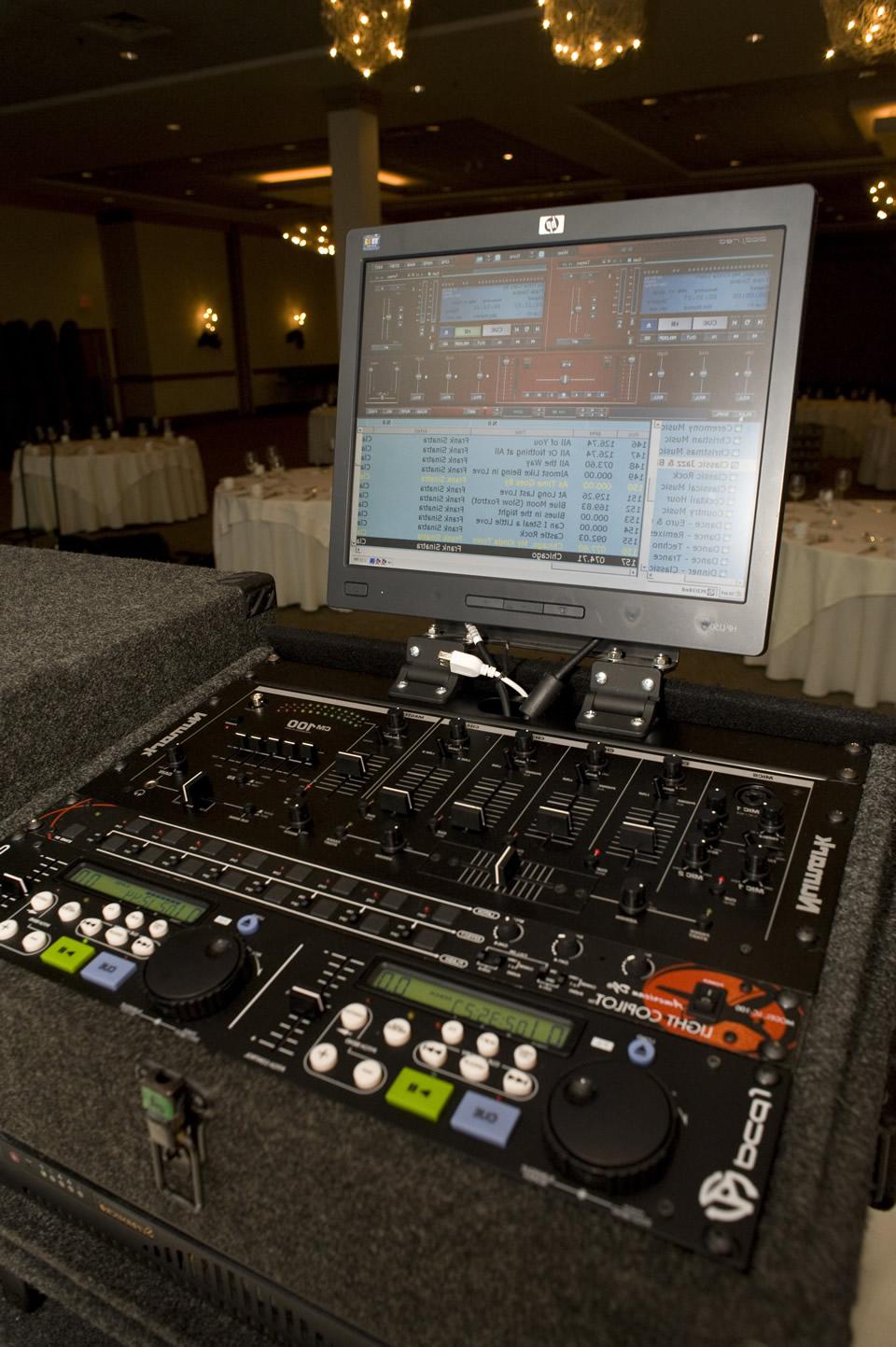 How To Hire A Wedding DJ