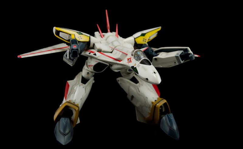 VF-19P_GERWALK_02.jpg