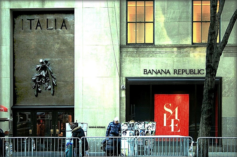 ITALIA, BANANA REPUBLIC for SALE di d