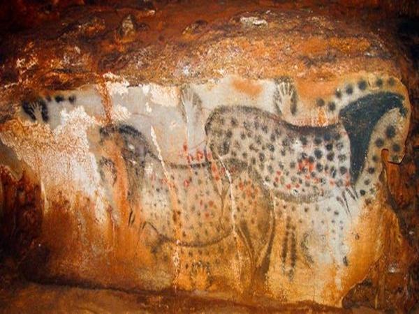 4. Cordes-Sur-Ciel. Najac. Cueva de Pech Merle. Domme. - De viaje por Francia: diarios, viajes y excursiones en coche. (23)