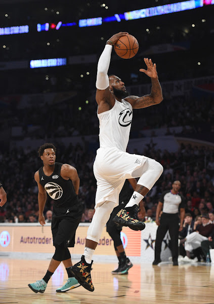 King James Wins 2018 NBA AllStar MVP in LeBron 15 KITH PEs