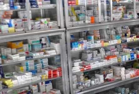 Farmacias denuncian mafia contra pacientes  